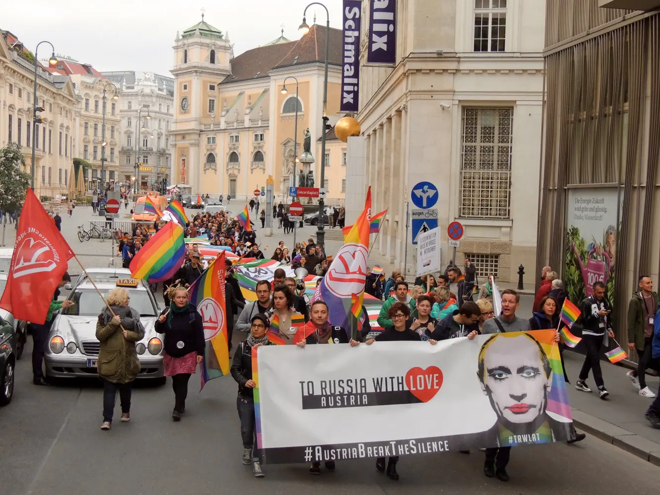 Am 21. Mai 2015 nahmen rund 200 AktivistInnen, unter anderem von der HOSI Wien, am Regenbogenmarsch für Menschenrechte teil, den das Netzwerk „To Russia With Love Austria (TRWLAT)“ organisierte, um auf das strafrechtliche Totalverbot homosexueller Handlungen in über 70 Ländern dieser Welt aufmerksam zu machen. Der riesige Quilt des Berliner TRWLAT-Pendants „Enough is Enough“ mit den Fahnen dieser Staaten wurde mitgetragen. Der Anlass der Demo wurde nach der Ablehnung des Levelling-up durch die ÖVP drei Tage zuvor um diesen Aspekt erweitert.